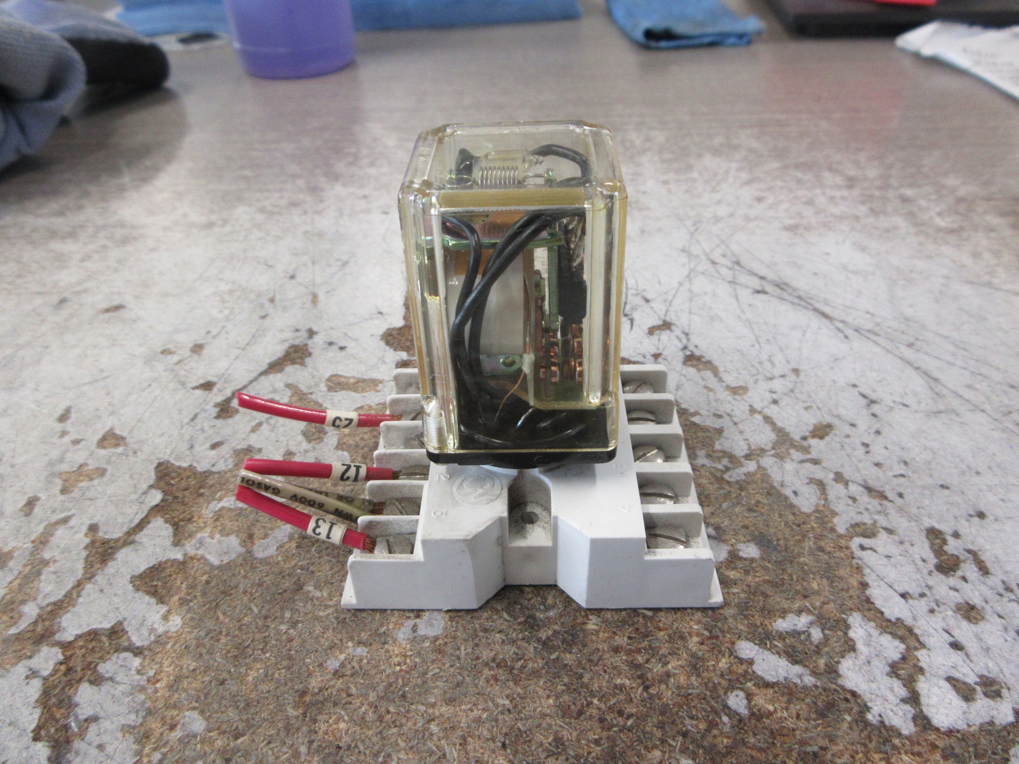 A-A Electric Relay AAE-A301L-0 120V Coil W/Base Used