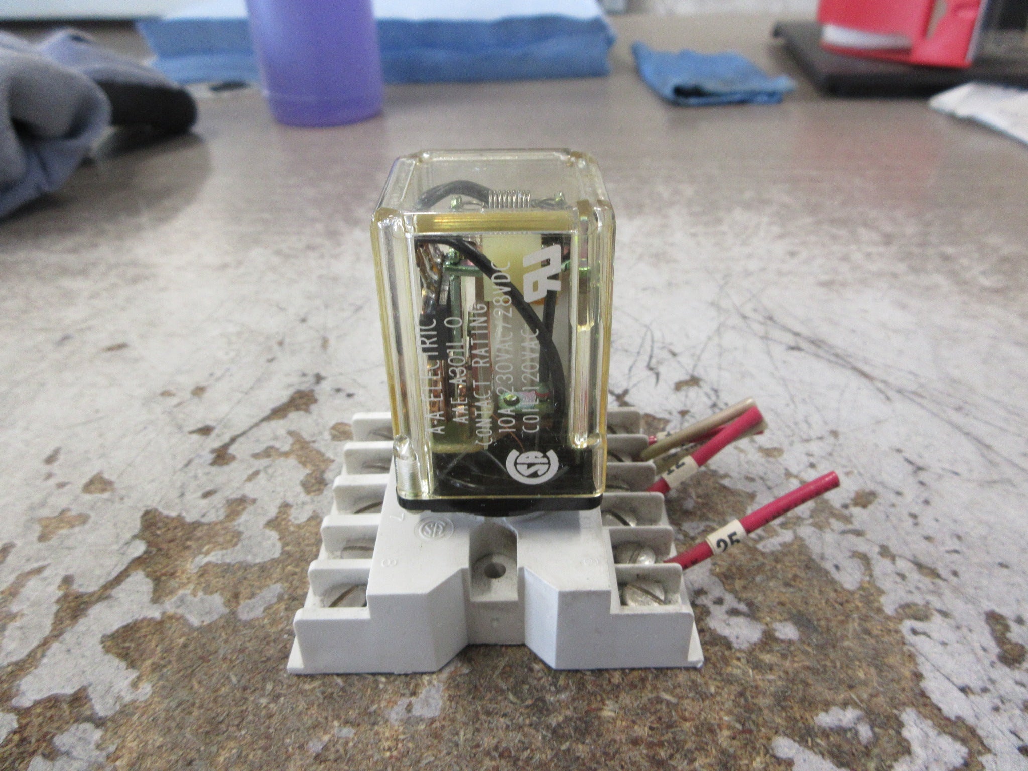 A-A Electric Relay AAE-A301L-0 120V Coil W/Base Used