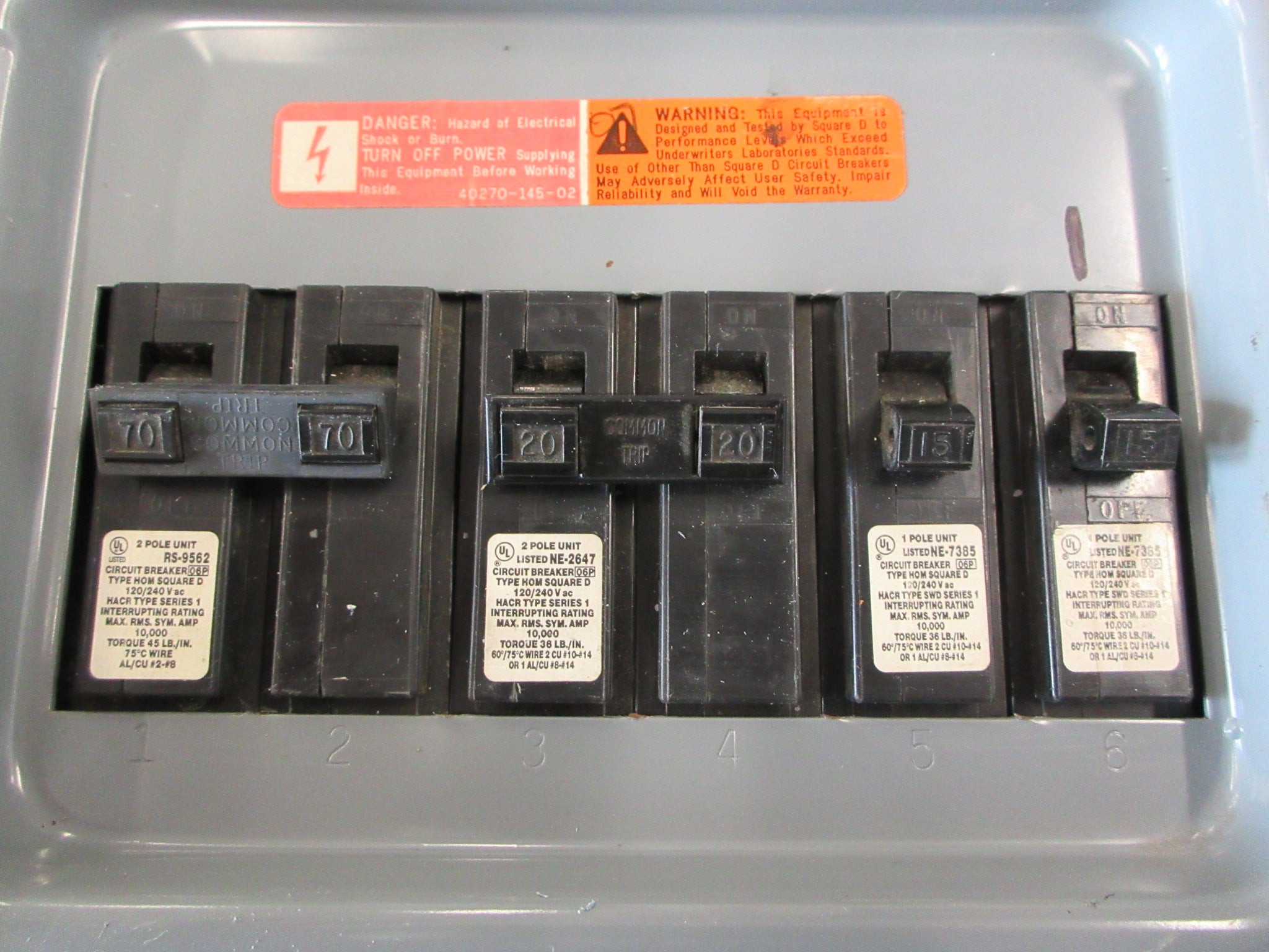 Homeline Main Lug Circuit Breaker Panel HOM6-12L100 Mains 100A Max Used