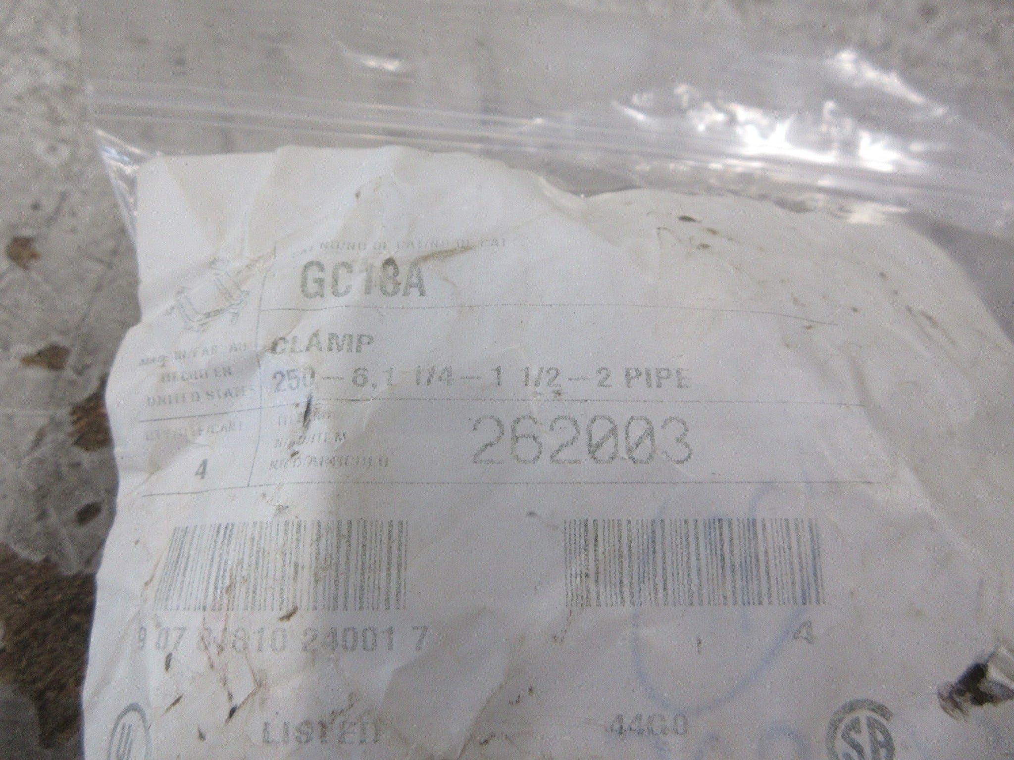 Burndy Grounding Clamp GC18A 250-6 , 1 1/4"-1 1/2"-2" Pipe New Surplus