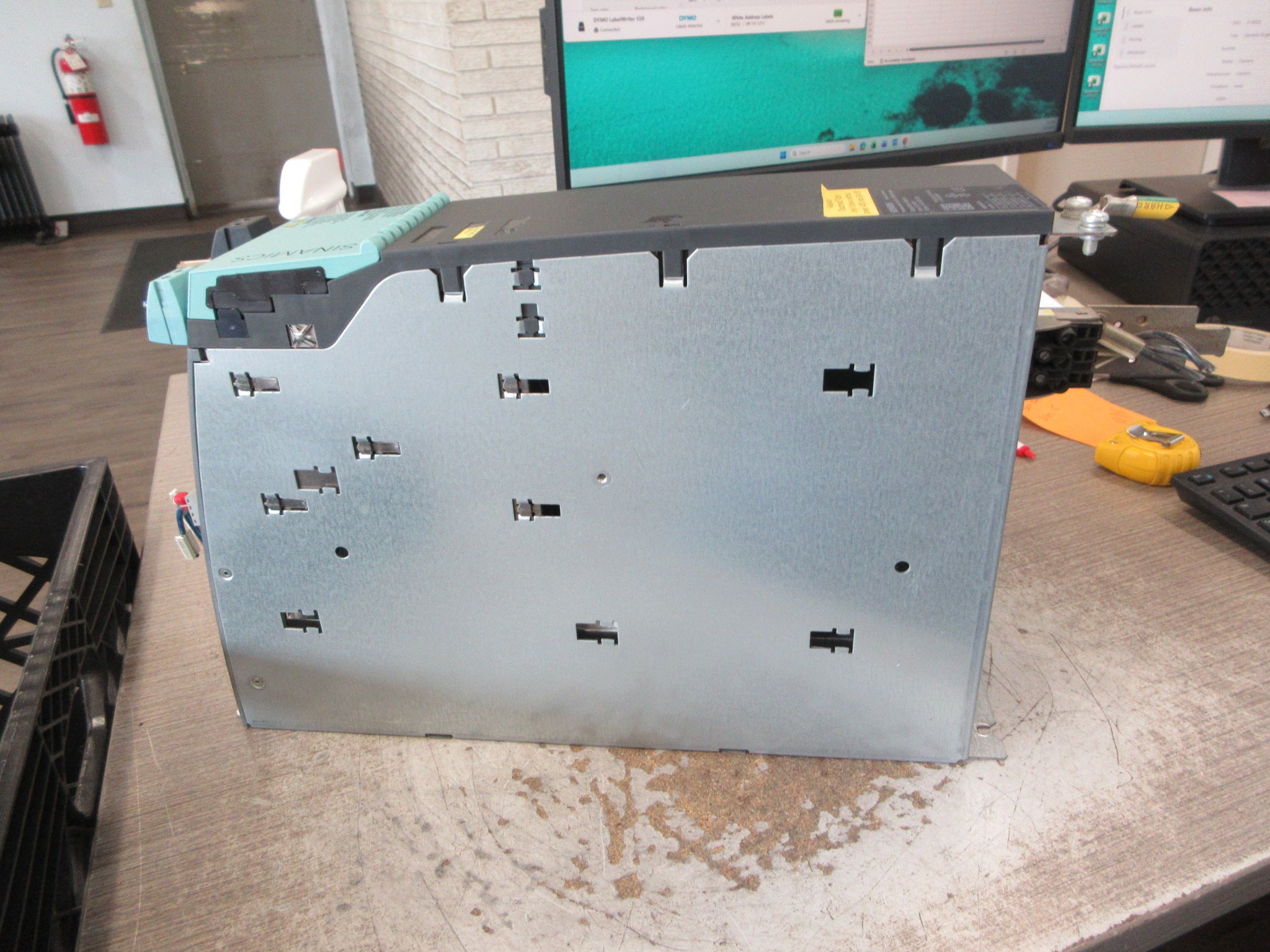 Siemens Single Motor Module 6SL3120-1TE23-0AA3 Ver.C Input: 600VDC Used