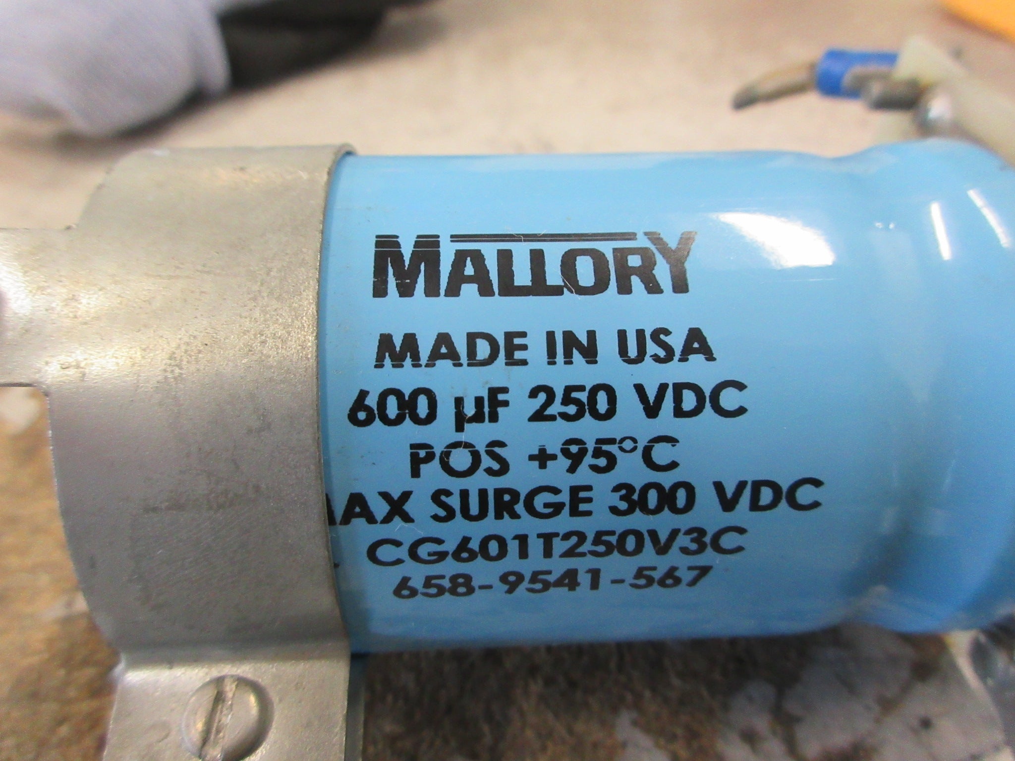 Mallory Capacitor CG601T250V3C 600uF 250VDC W/TD-1 Board Used