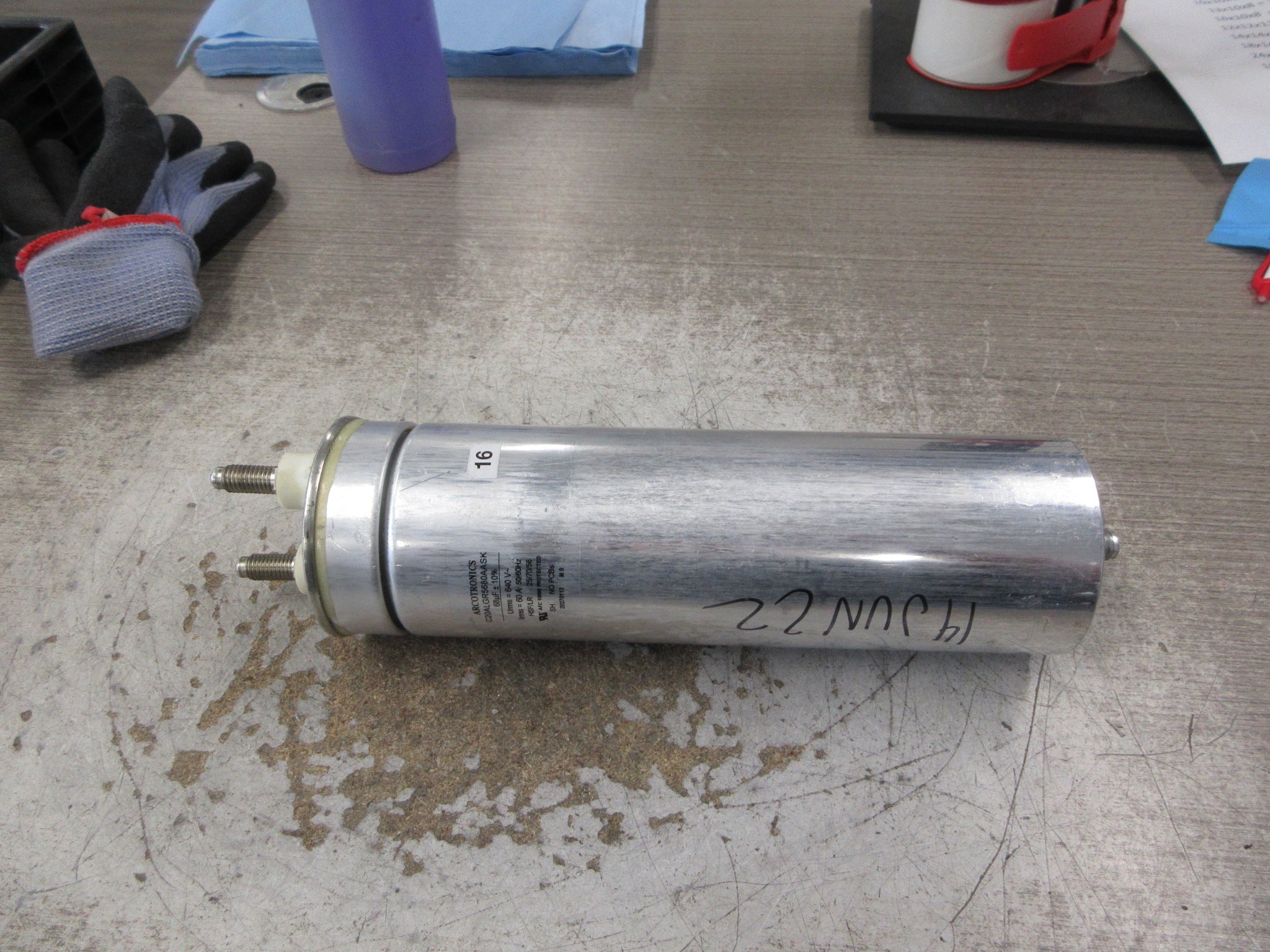 Arcotronics Capacitor C20ALGR5680AASK 68uF 640V 50/60Hz *Dented Side* Used