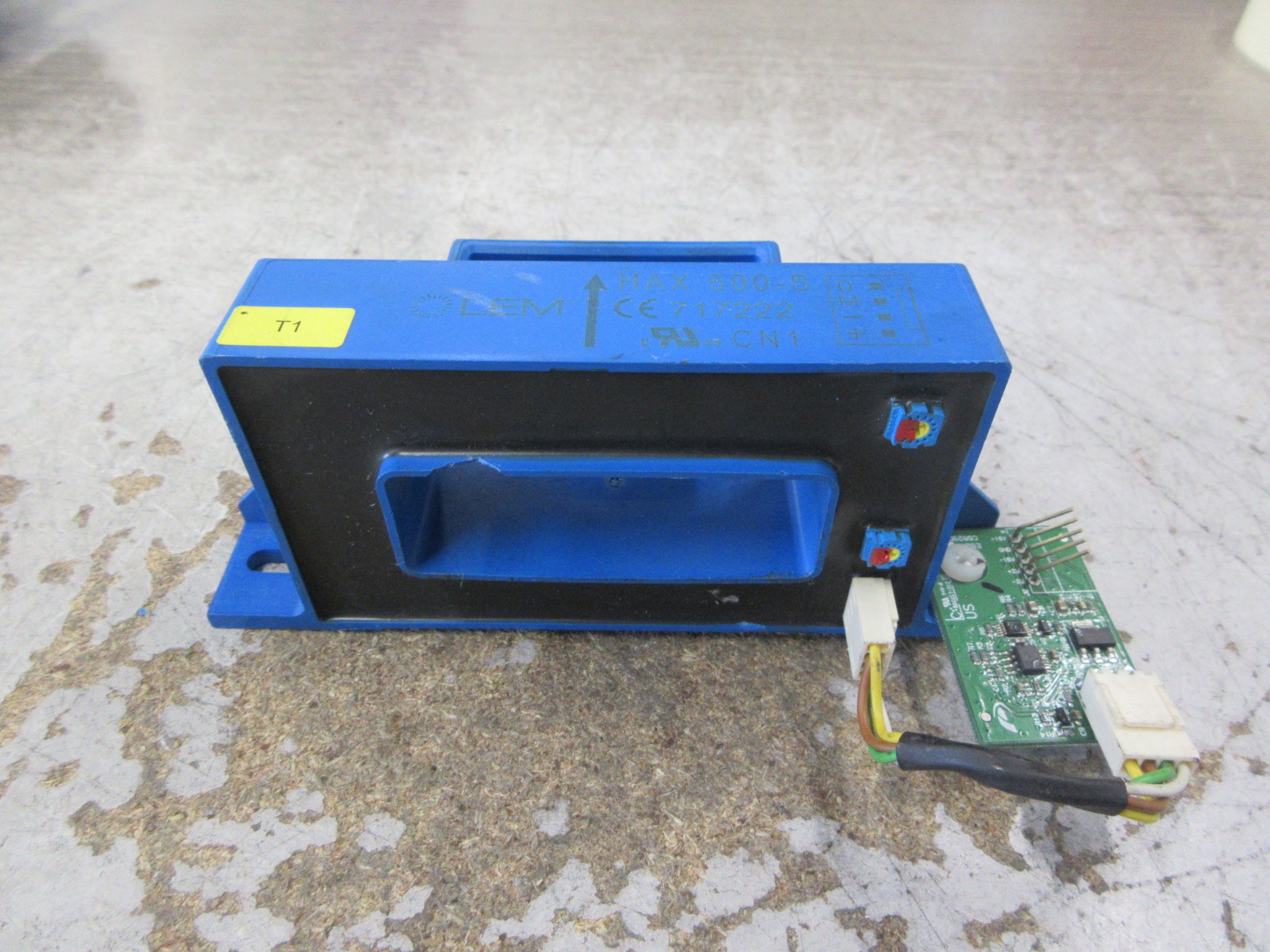 LEM Current Sensor HAX 500-S 500A W/ Converter Card *Chipped Case* Used