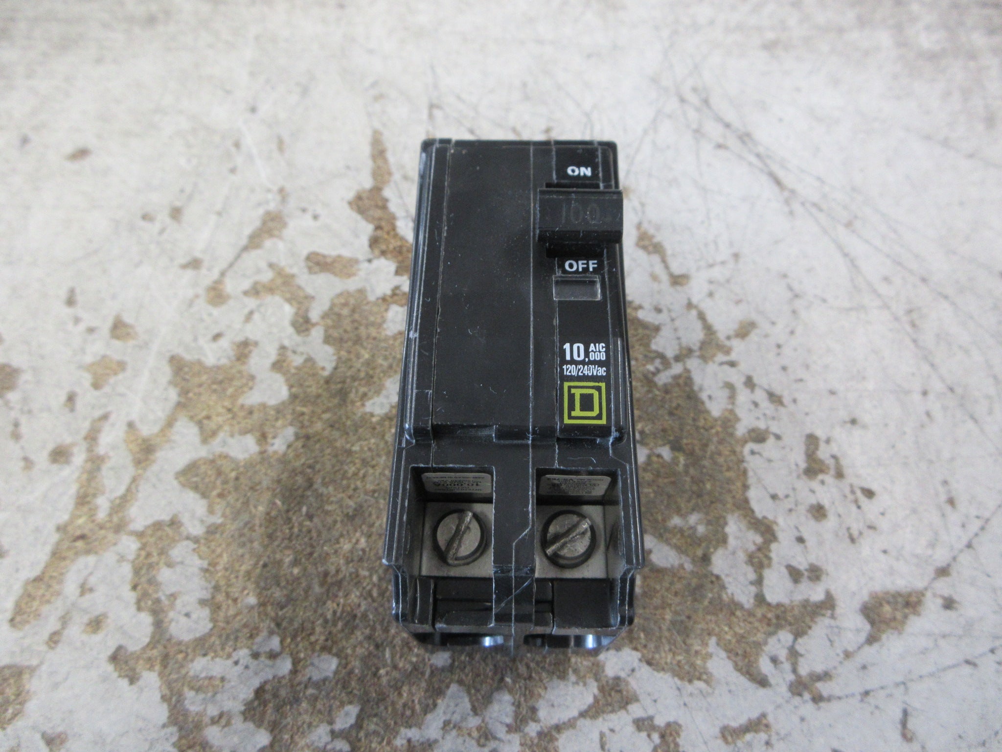 Square D Clip-On Circuit Breaker QO2100 100A 120/240V 2P Used