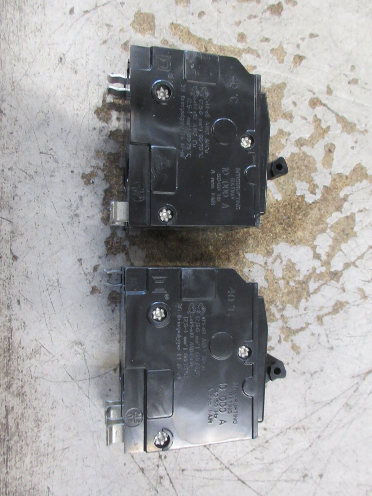Square D Clip-On Circuit Breaker QO225 25A 120/240V 2P *Lot of 2* Used