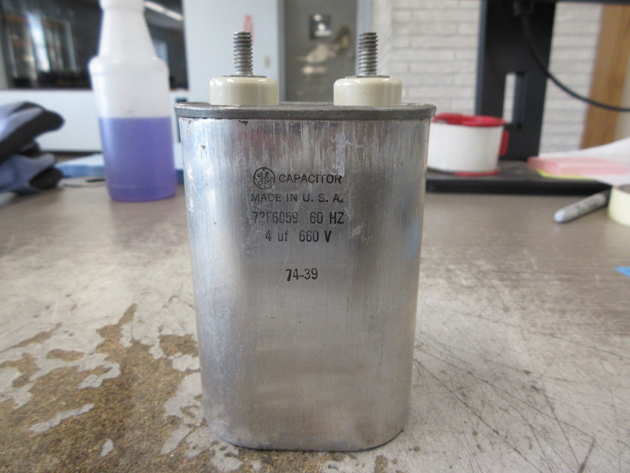 GE Capacitor 72F6059 4uF 660V 60Hz Used