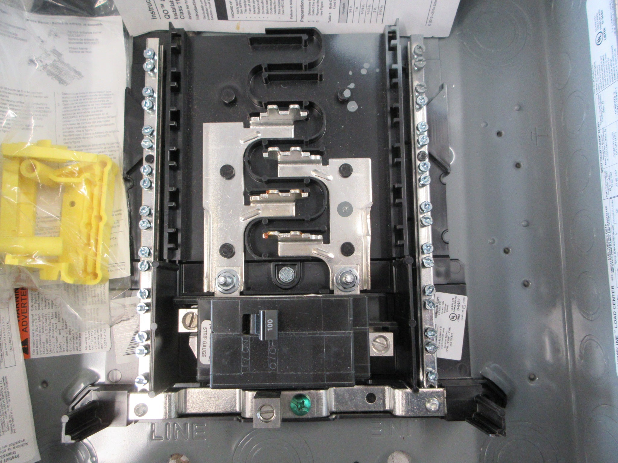 Square D Main Breaker Circuit Breaker Panel HOM816M100PC 100A Main Used