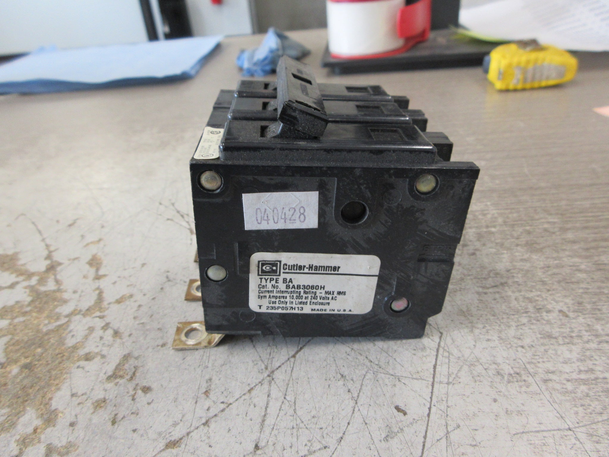 Cutler-Hammer Type BA Bolt-On Circuit Breaker BAB3060H 60A 240V 3P Used
