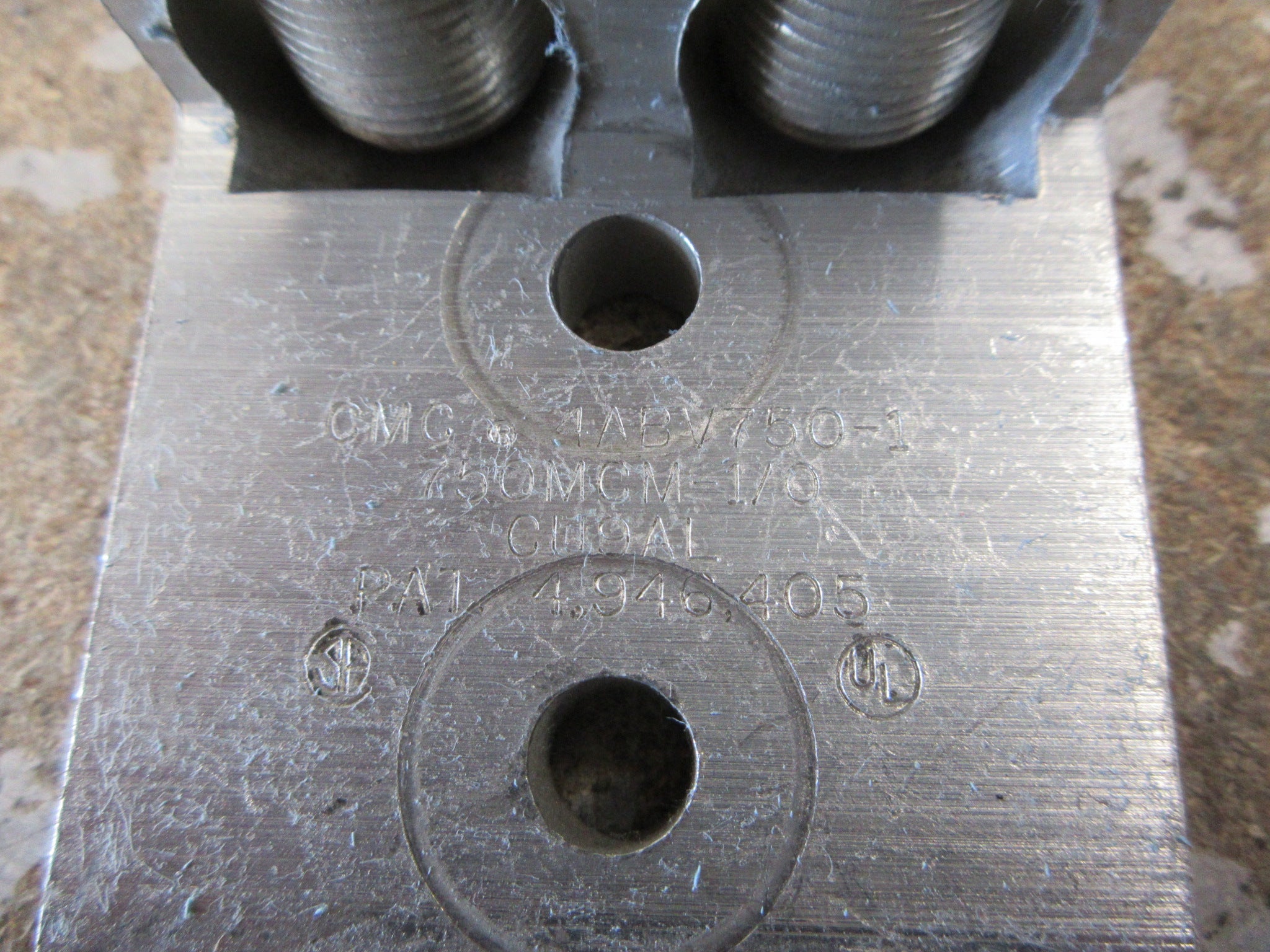 CMC Mechanical Lug 4ABV750-1 750 MCM-1/0 Used