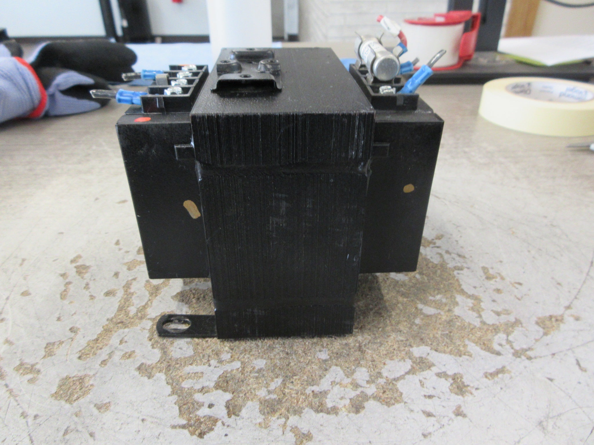 Dayton Control Transformer 31EH46 350VA Pri: 240/480V Sec: 24V 50/60Hz Used