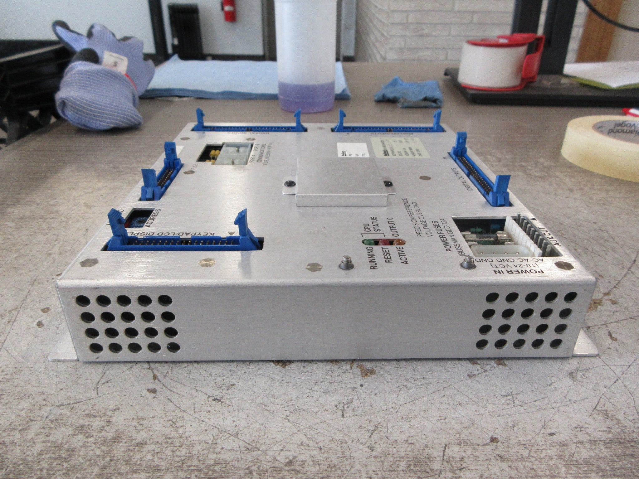 McQuay Chiller Control Module 860-654873B-50 S/W: SC3-E18A Used