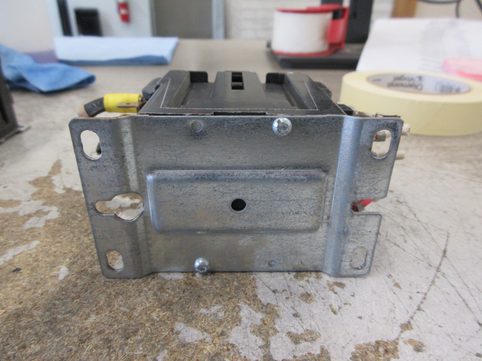 Furnas Definite Purpose Contactor 42AF35AF 120V Coil 25A 600V Used