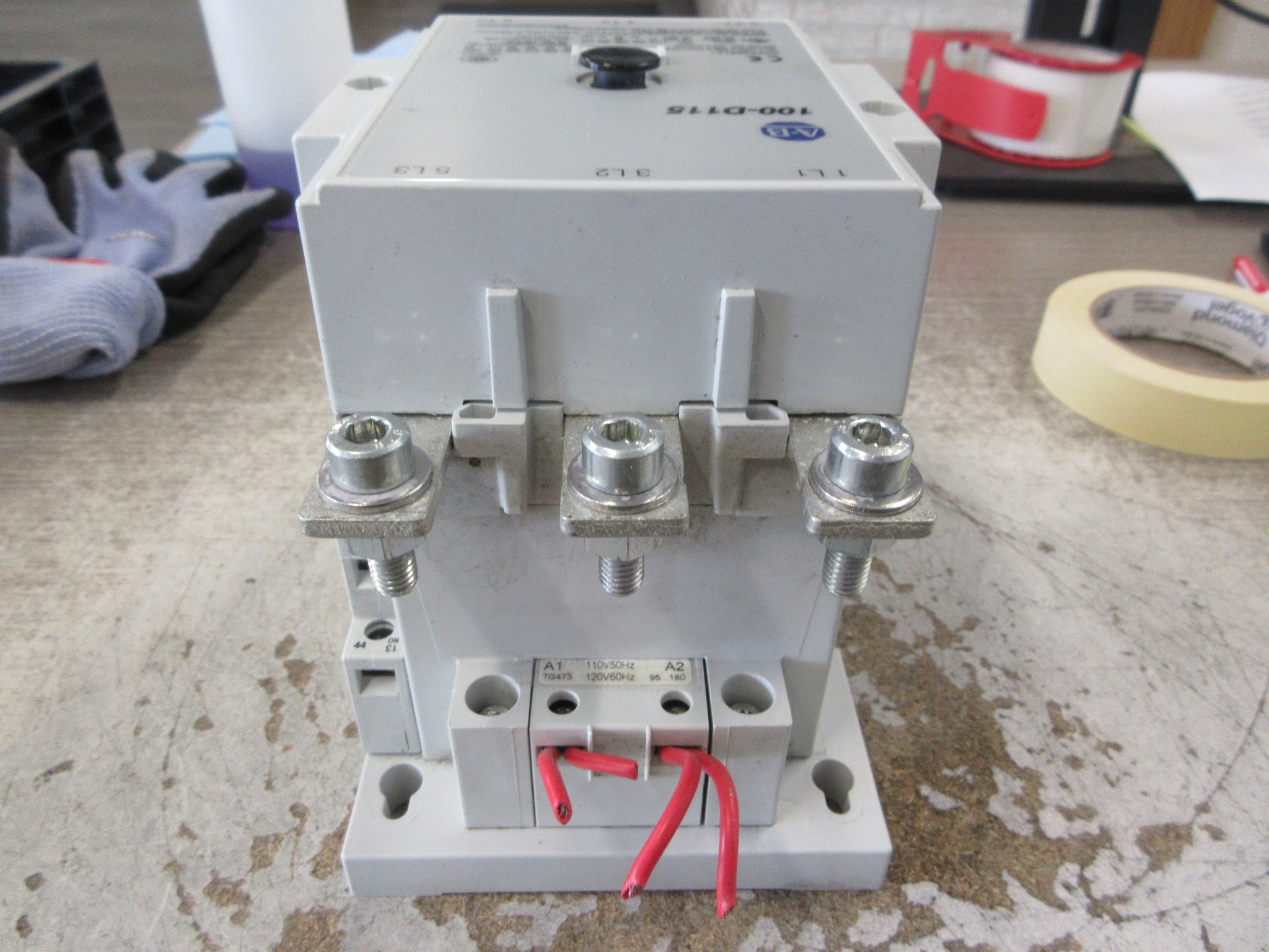 Allen-Bradley Contactor 100-D115 120V Coil 220A 600V Used