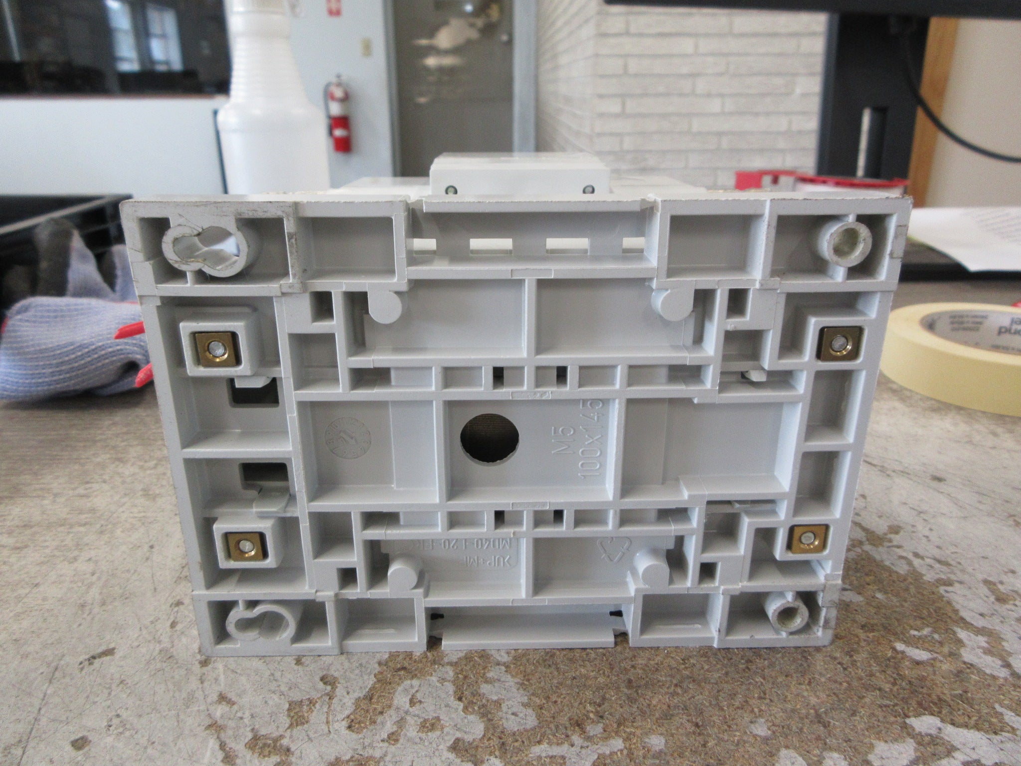 Allen-Bradley Contactor 100-D115 120V Coil 220A 600V Used