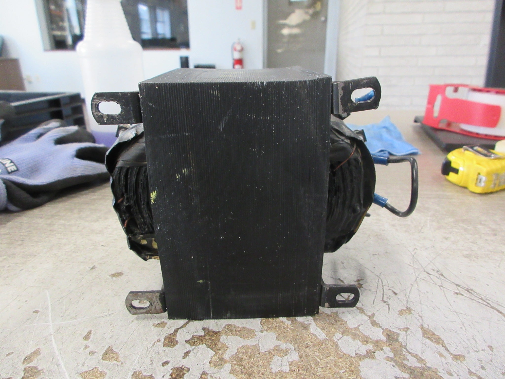 Westinghouse Type MTA Transformer 1F1031 0.300KVA Pri: 2085/380/416V Used