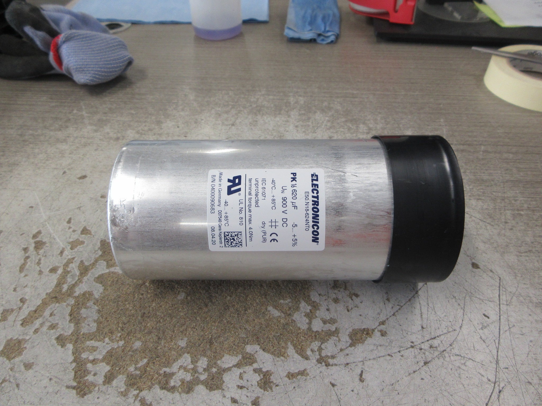 Electronicon PK16 Capacitor E50.N8-624NT0 620UF 900VDC Used