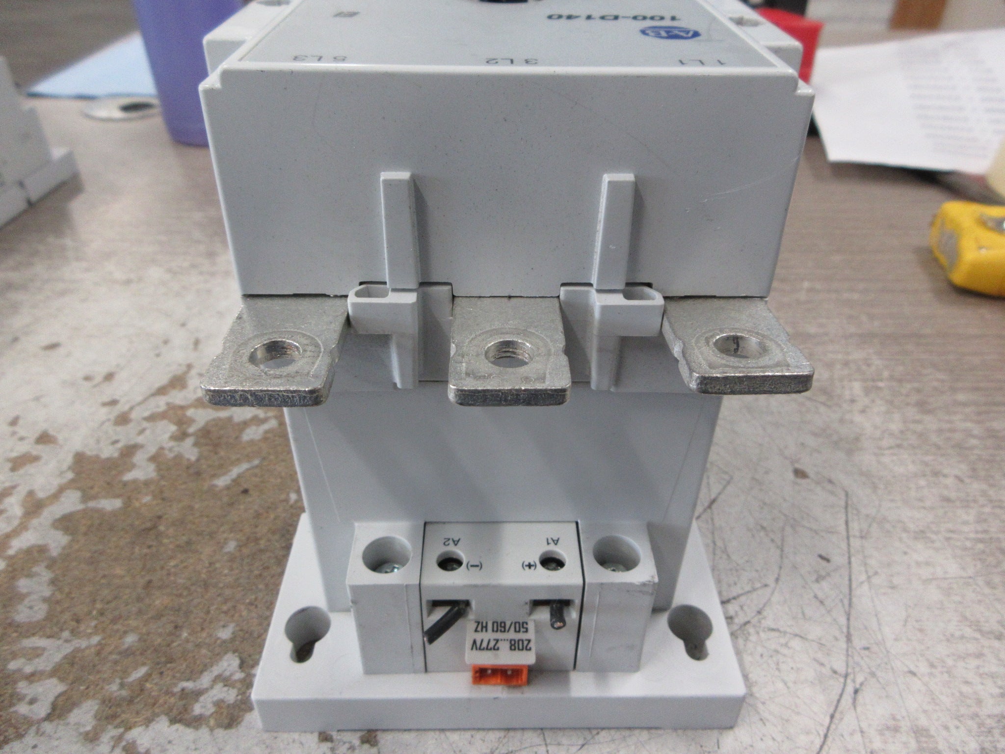 Allen-Bradley Contactor 100-D140 208-277V Coil 140A 600V Used