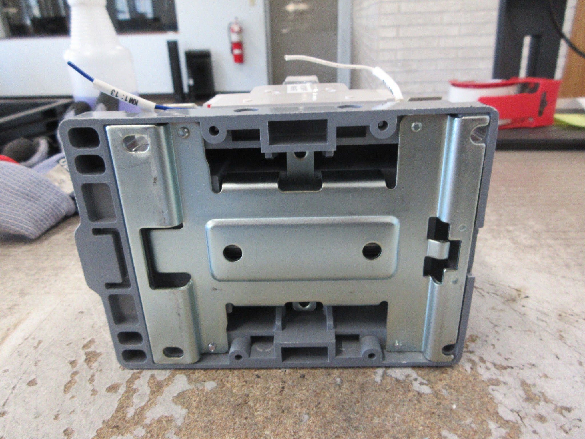 LS Meta MEC Contactor GMC-150 100-240V Coil 150A 600V Used