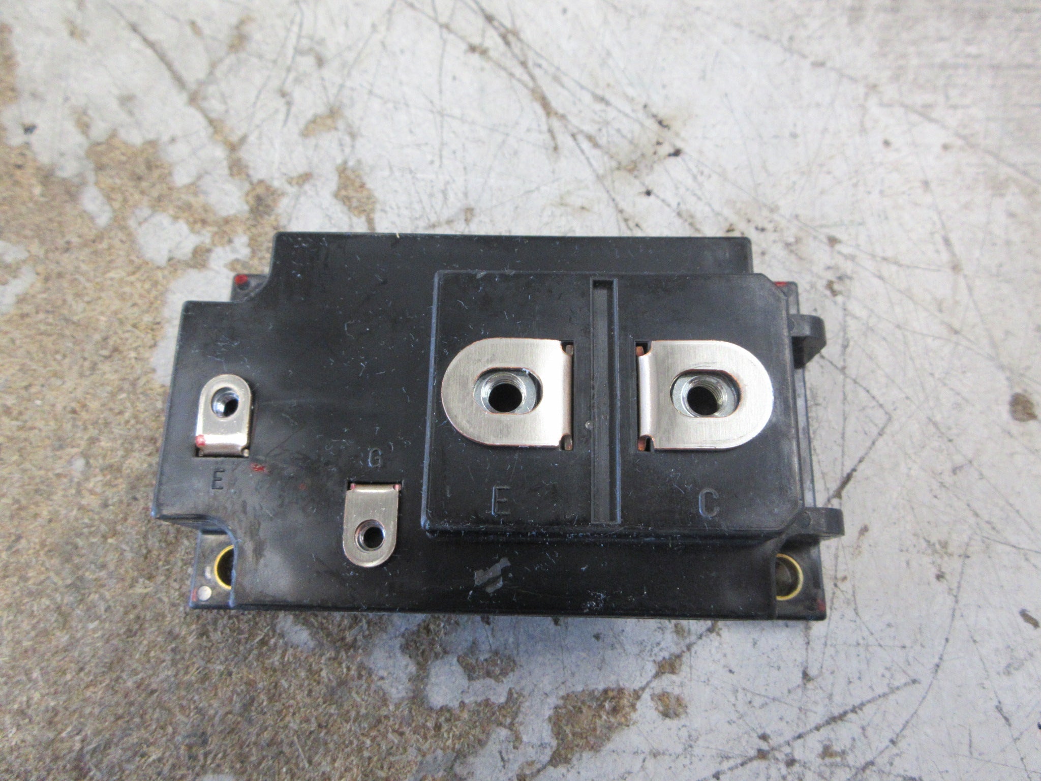 Fuji Electric IGBT Module 1MBI300U4-120 300A 1200V Used