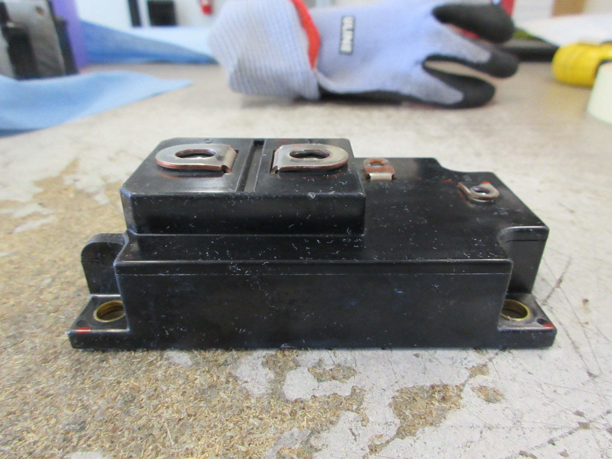 Fuji Electric IGBT Module 1MBI300U4-120 300A 1200V Used