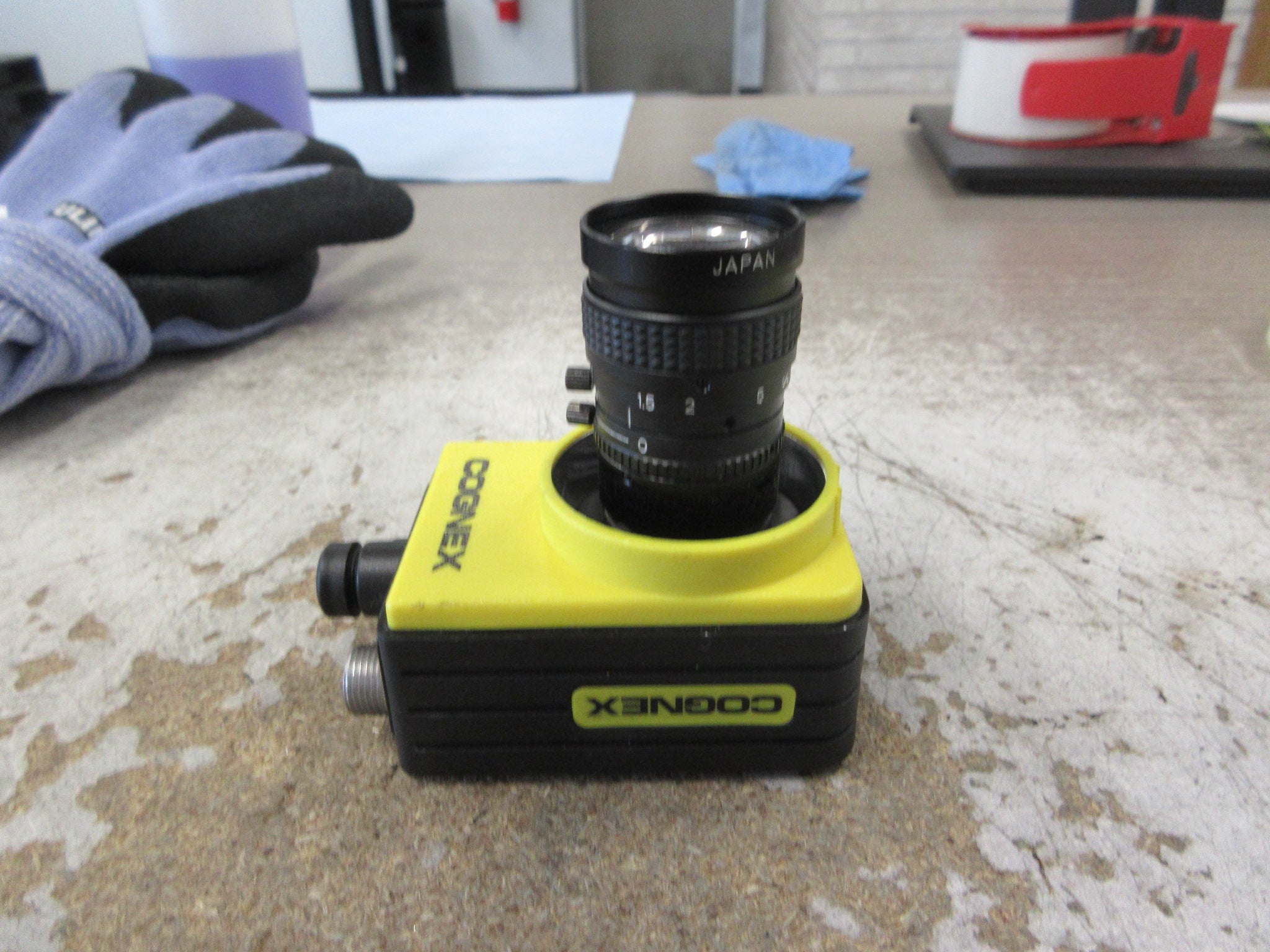 Cognex In-Sight 7000 IS7230 Vision System 825-0352-1RF 24VDC Used