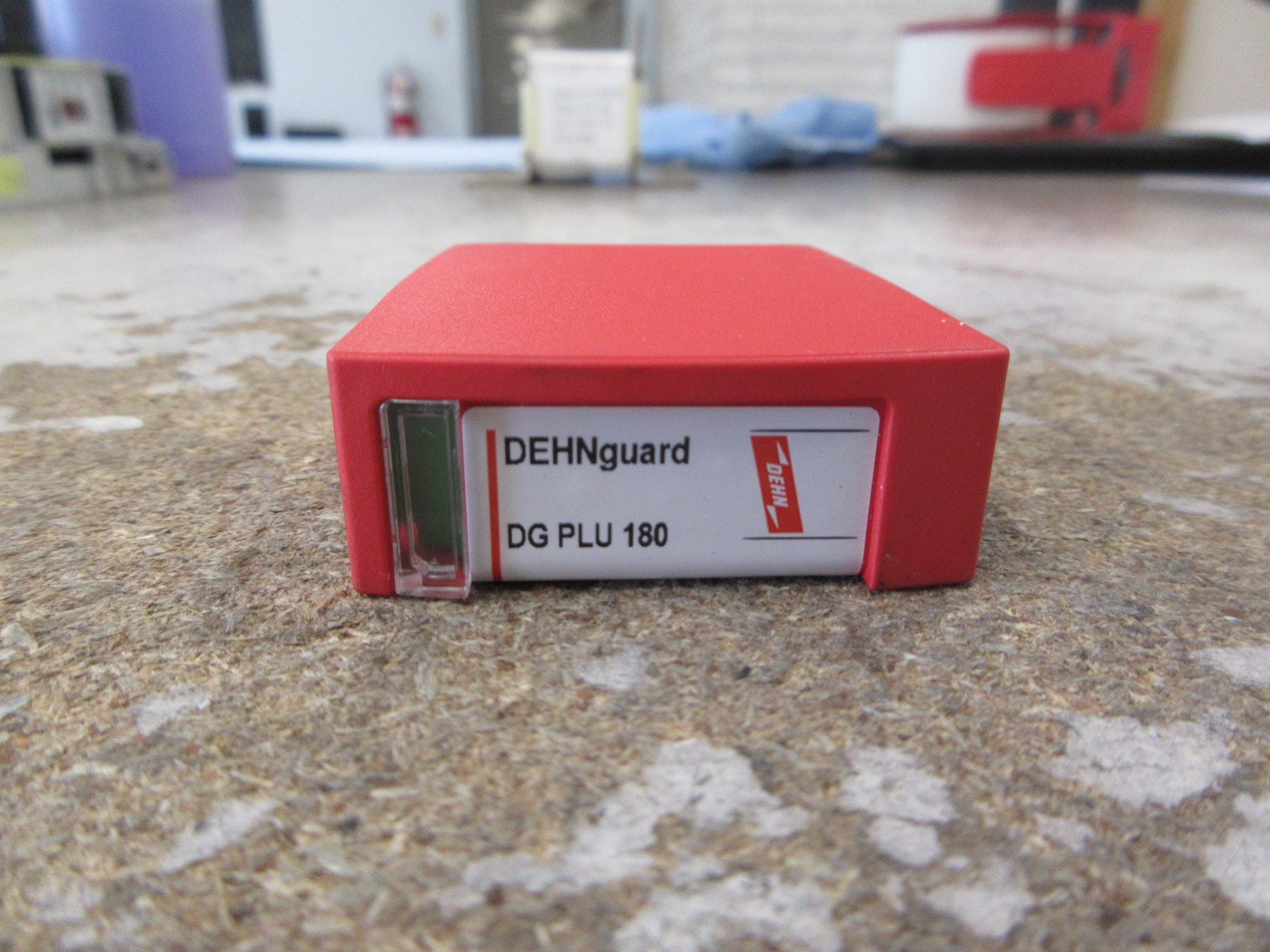 Dehn DEHNguard Surge Suppressor Module 908 011 MCOV: 180V 50/60Hz Used