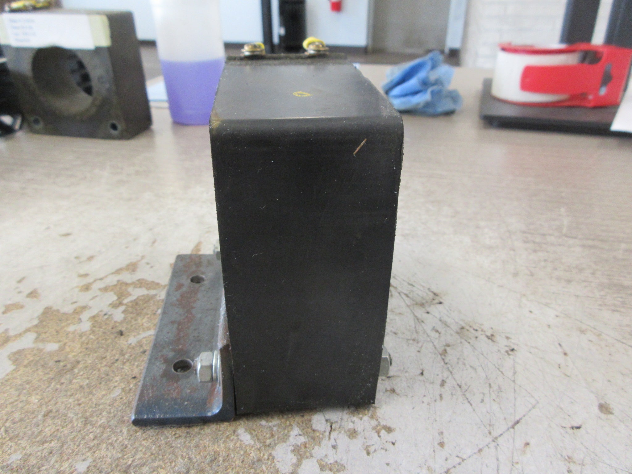 GE Current Transformer 631X29 Ratio 200:5A Used