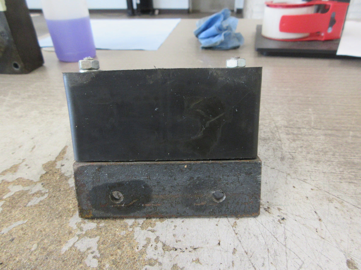 GE Current Transformer 631X29 Ratio 200:5A Used