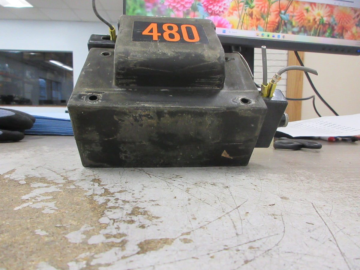 Westinghouse PXA-10 Potential Transformer 592A781G04 Pri: 480Y/480V Used