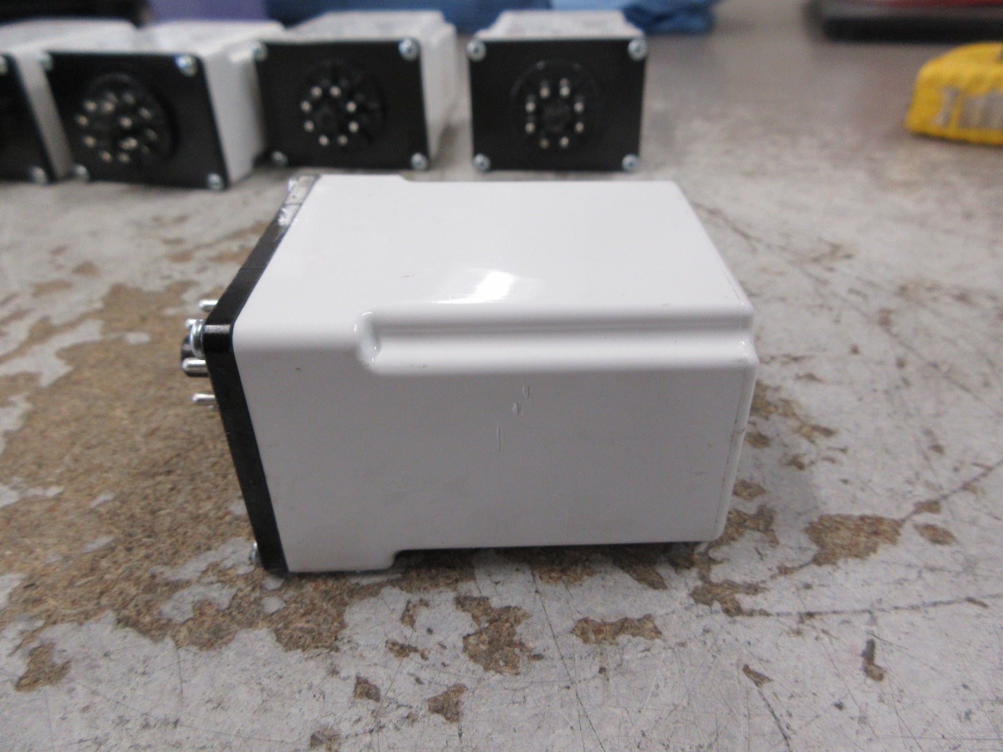Square D Timing Relay 9050 JCK60V20 Ser. E Range: 0.05 Sec - 999 Hr Used