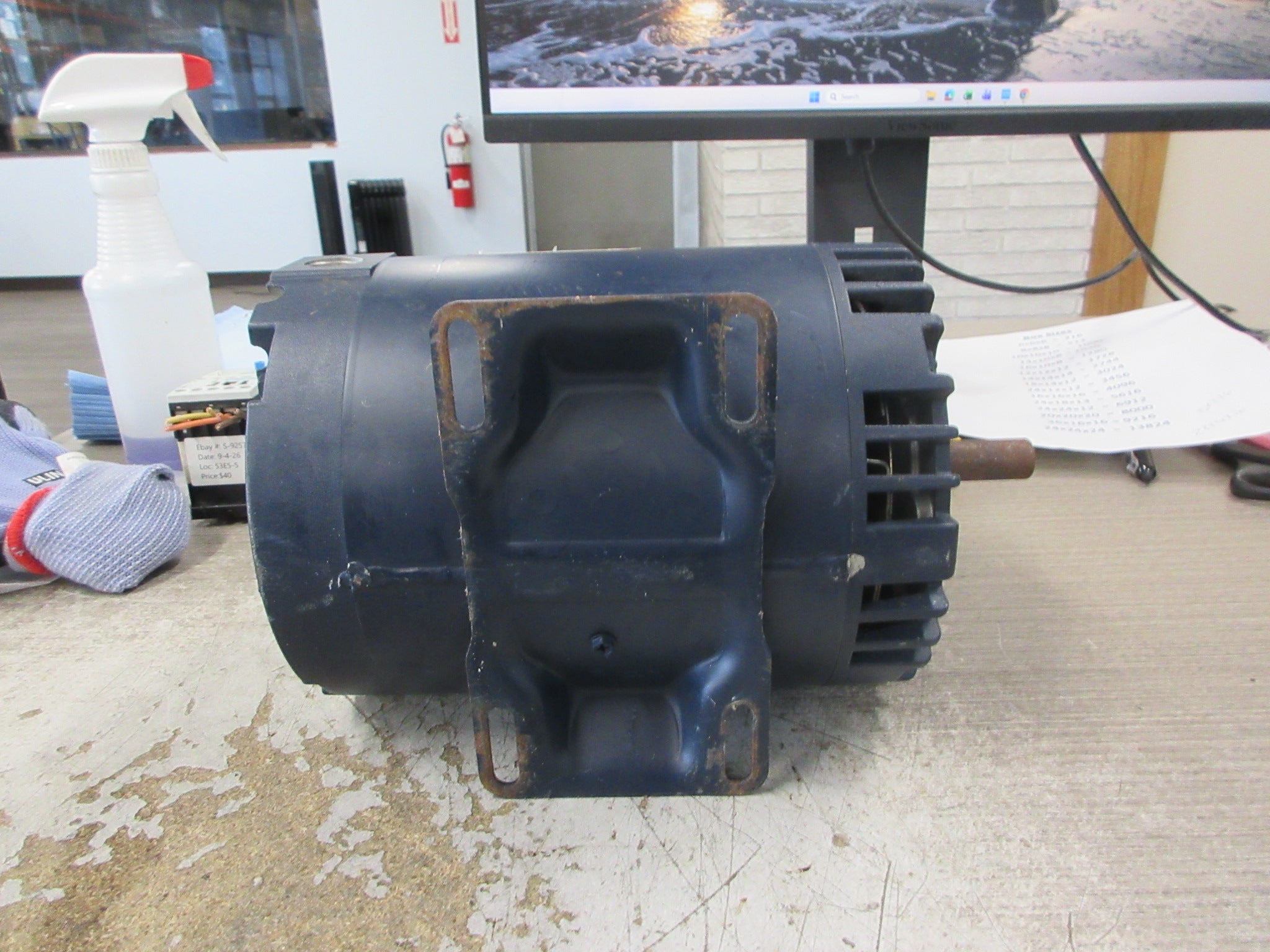 Leeson Motor A6C17DB1H 1HP 115V 1725 RPM FR: E56 ENCL: D.P Used