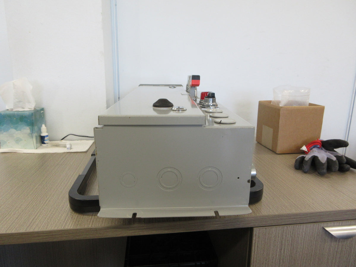 Eaton 3R Size 1 Breaker Combination ECN2412CHC 15A Breaker Used