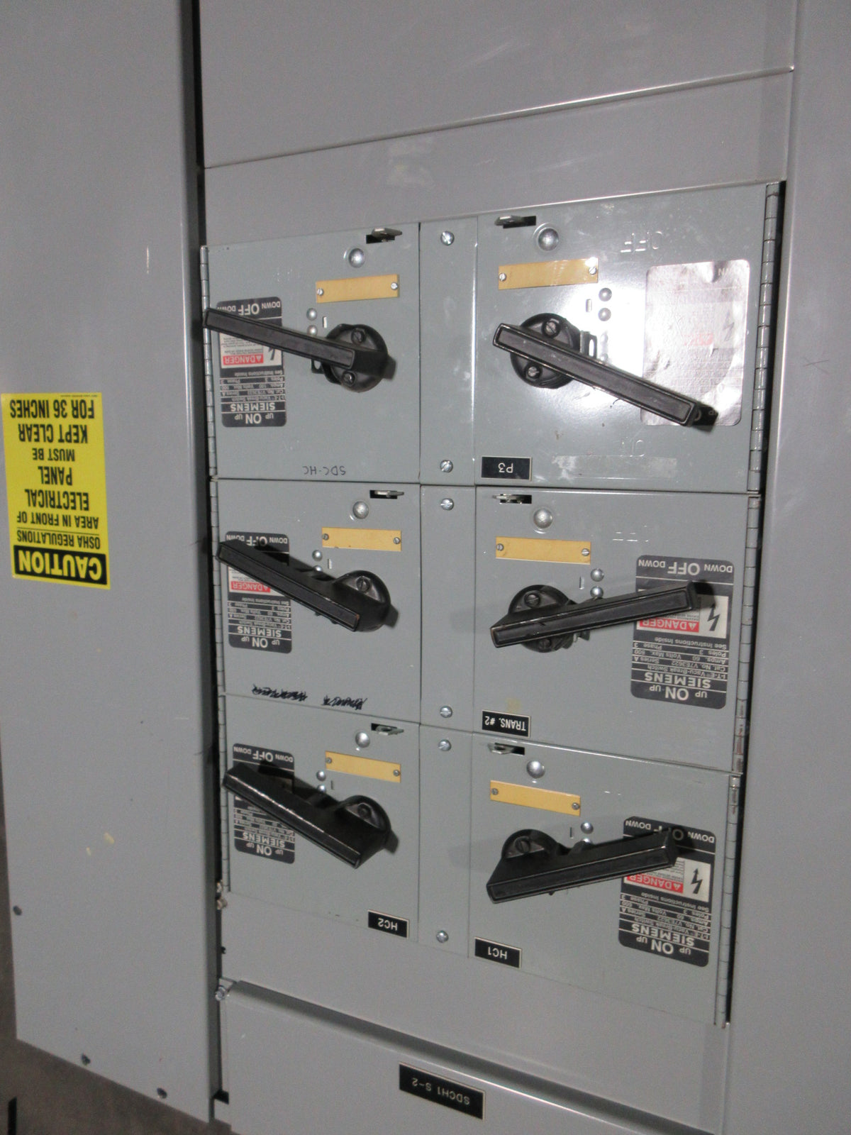 Siemens ITE Series FPP Panelboard F4ML4400SBM 400A 480Y/277V 3Ph 4W Used