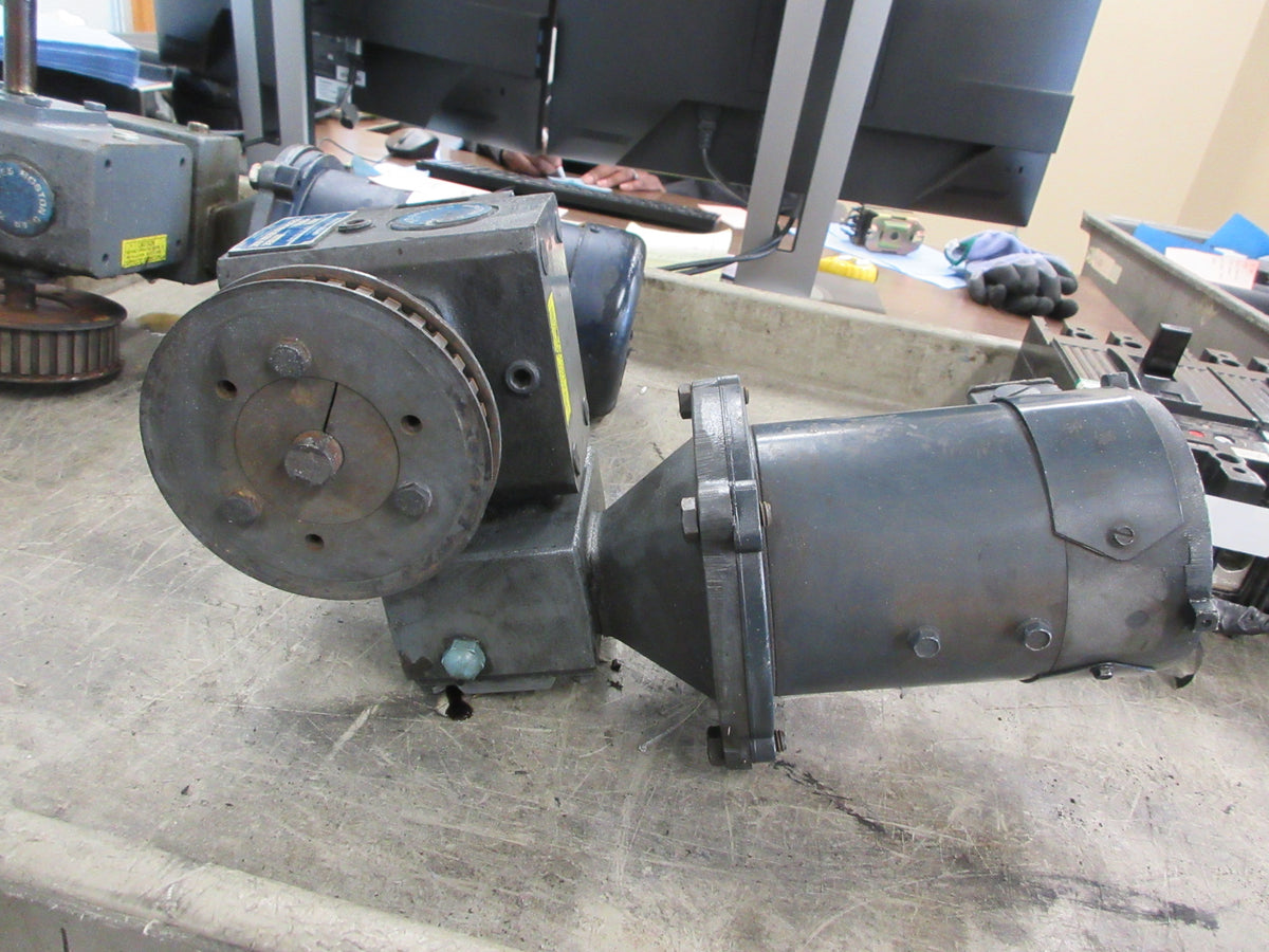 Boston Gear DC Gearmotor 63203 1/6HP Arm: 90V Arm: 1.7A 1725RPM Frame: 56C Used
