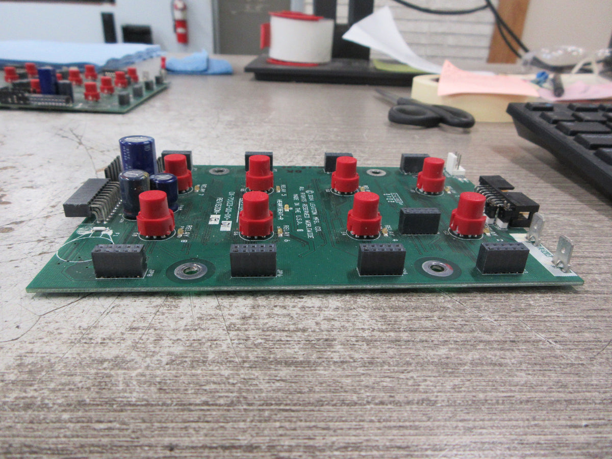 Leviton Z-Max Relay Bus Board OX-70123-00-00-01 Rev. G Used