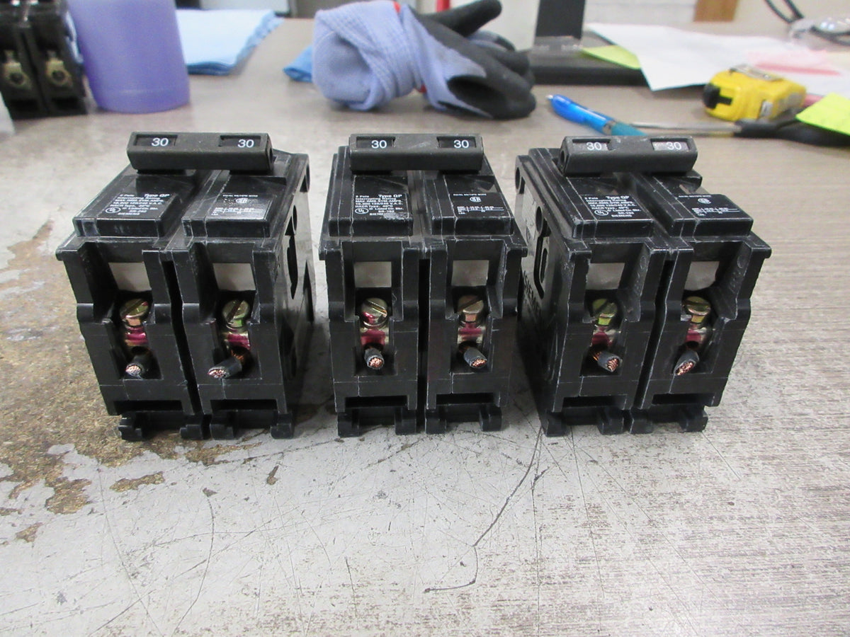 Siemens Type QP Clip-On Circuit Breaker Q230 30A 120/240V 2P *Lot of 3* Used