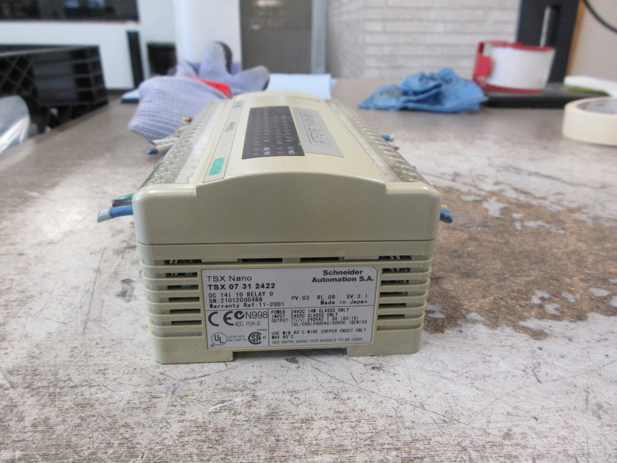 Schneider Automation Modicon TSX Nano I/O Module TSX 07 31 2422 PV: 03 Used