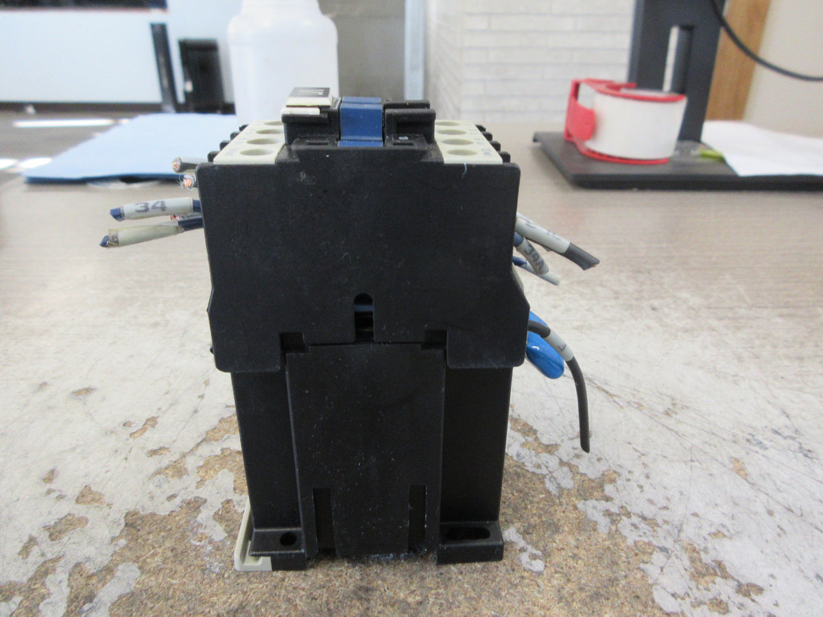 Telemecanique Contactor LP1 D1810 24VDC Coil 35A 600V Used