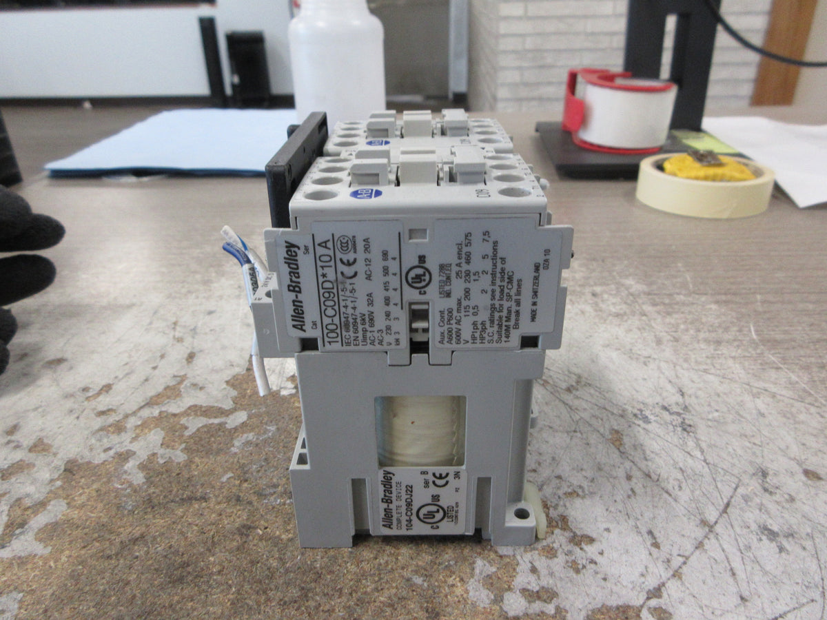 Allen-Bradley Reversing Contactor 104-C09DJ22 Ser. B 24VDC Coil 25A 600V Used