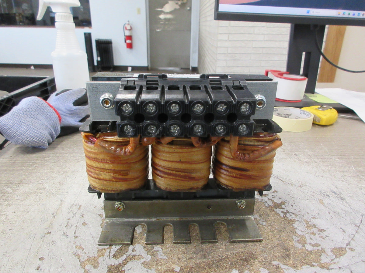 TCI V1000 KLC Series Output Filter V1K55A00 55A 600V 60Hz 3Ph Used