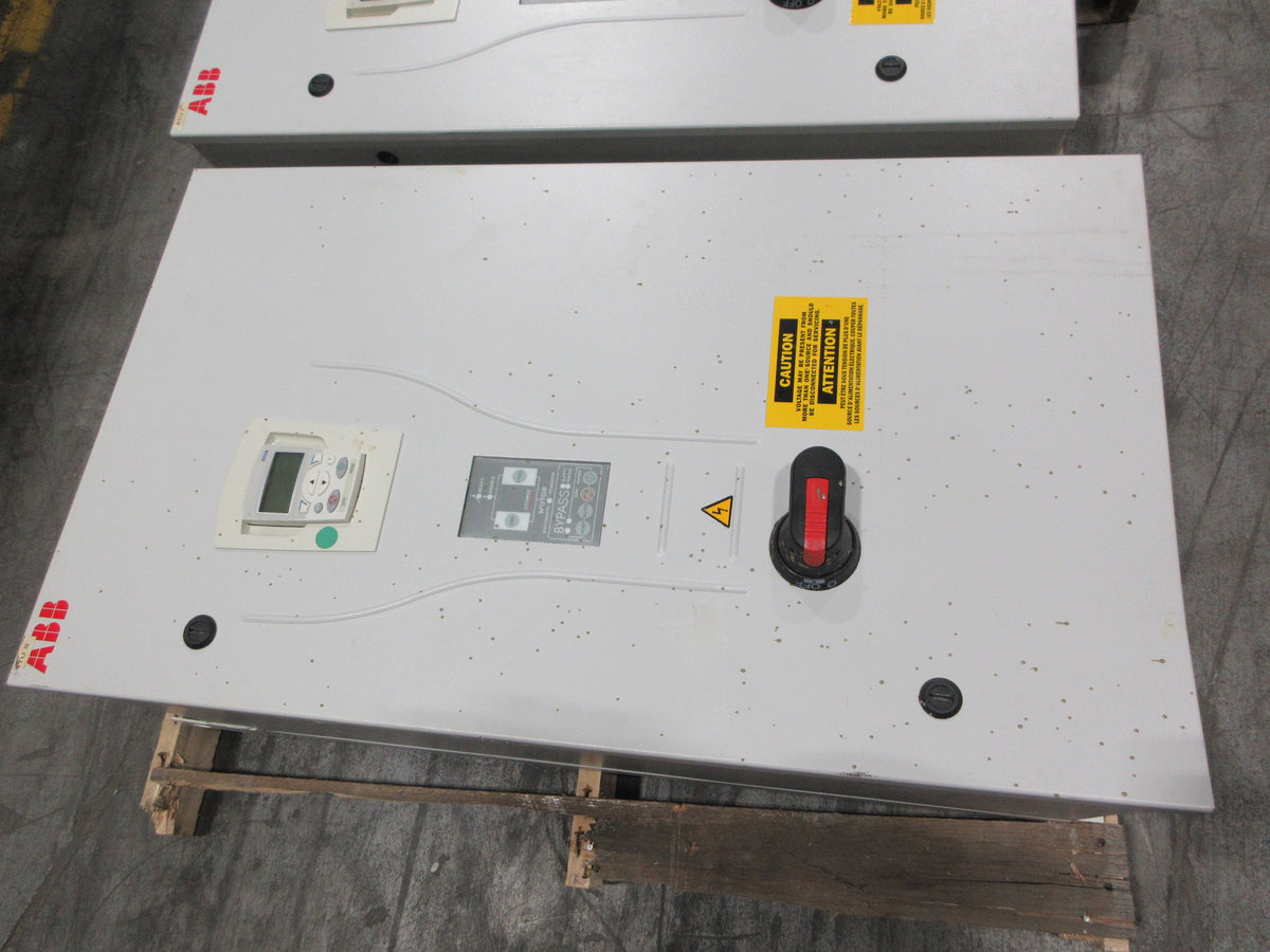 ABB ACH550 AC Drive W/Bypass ACH550-BC-059A-4+F267 40HP 3Ph Used