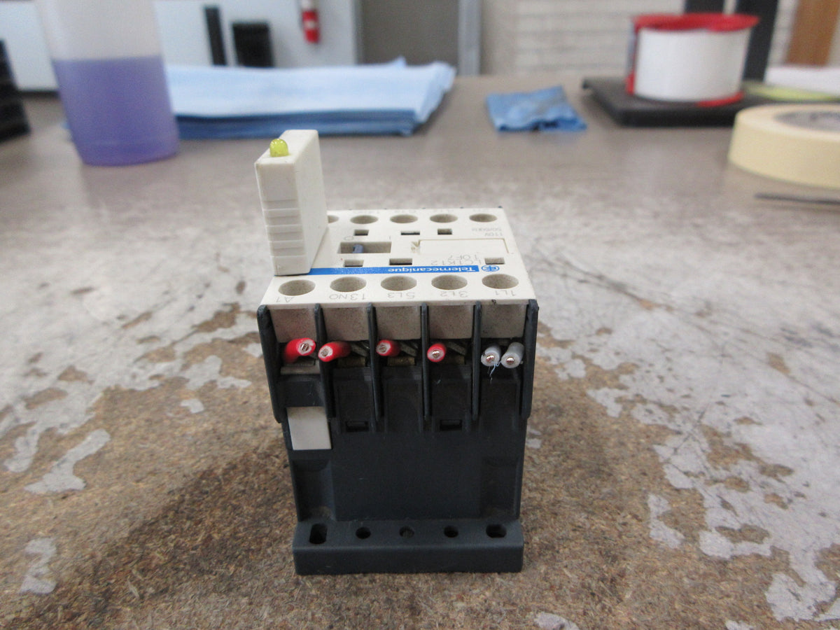 Telemecanique Contactor LC1K12 10F7 110 V Coil 20 A 600 V Used
