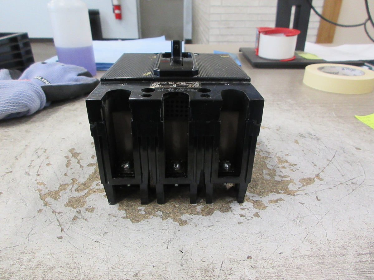 ITE Circuit Breaker EH3B040 40A 480V 3P Used