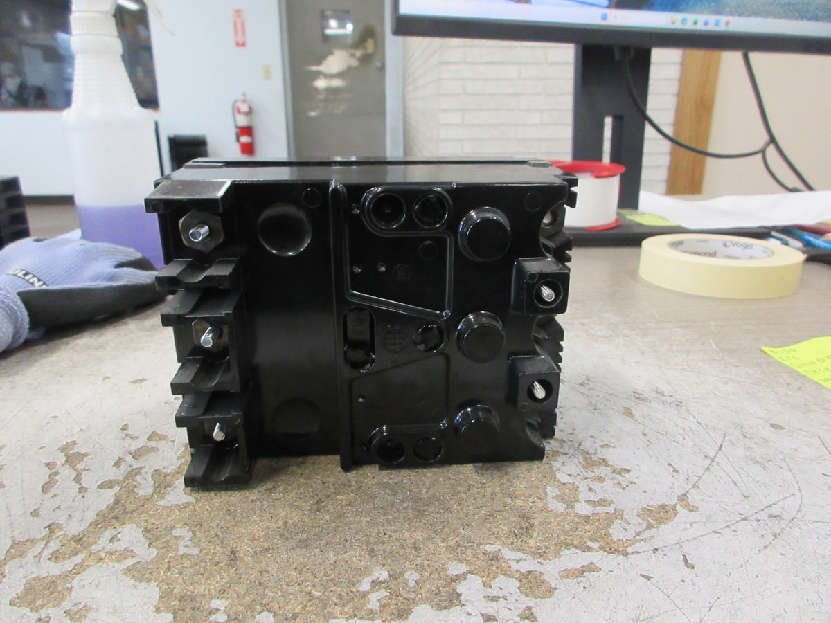 ITE Circuit Breaker EH3B040 40A 480V 3P Used