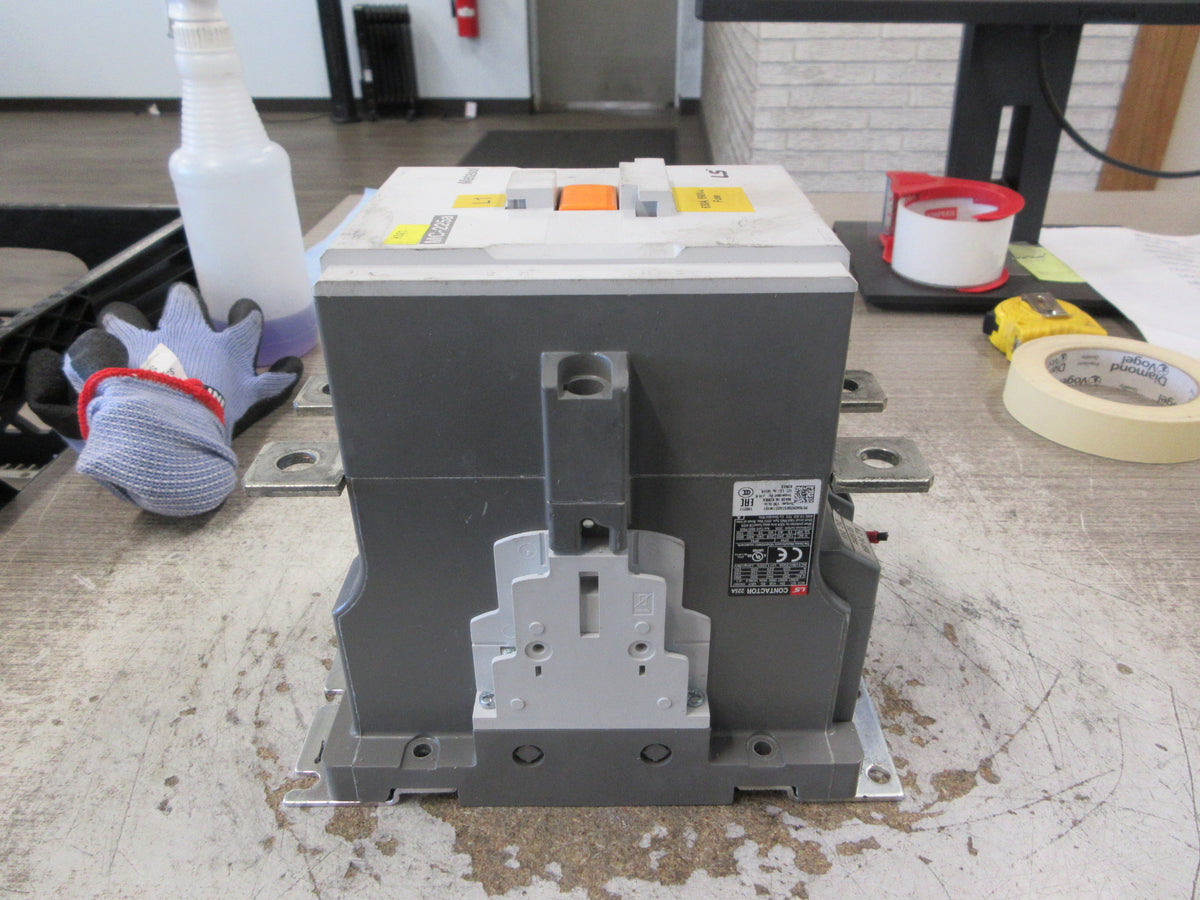 LS Metasol Contactor MC-225a 24-25VAC/24VDC Coil 350A 600V *No Base Screws* Used