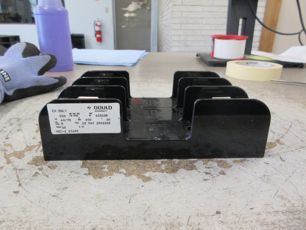 Gould Shawmut Fuseholder 60328R 30A 600V 3P Used