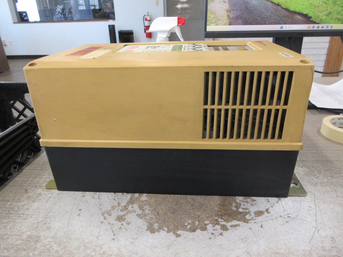 ABB ACS 500 AC Drive ACS501-007-4-00P2 7.5HP Used