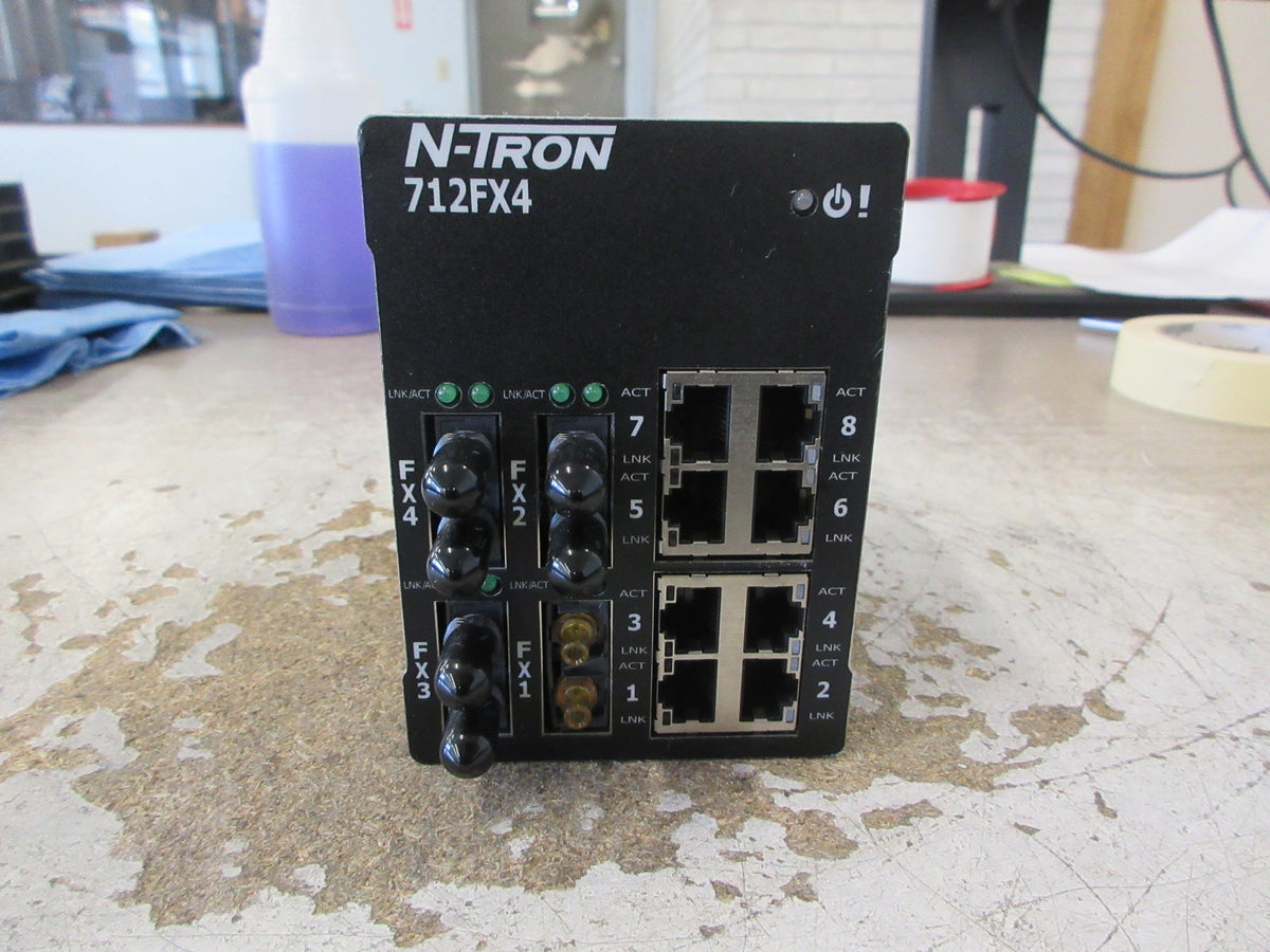 N-Tron Industrial Ethernet Switch 712FX4-ST 12-Port / (4) FX 10-49VDC Used