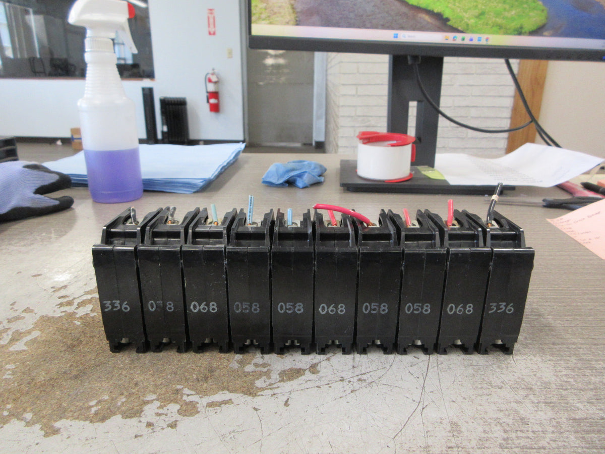 Challenger Clip-On Circuit Breaker C120 20A 120/240V 1P *Lot of 10* Used